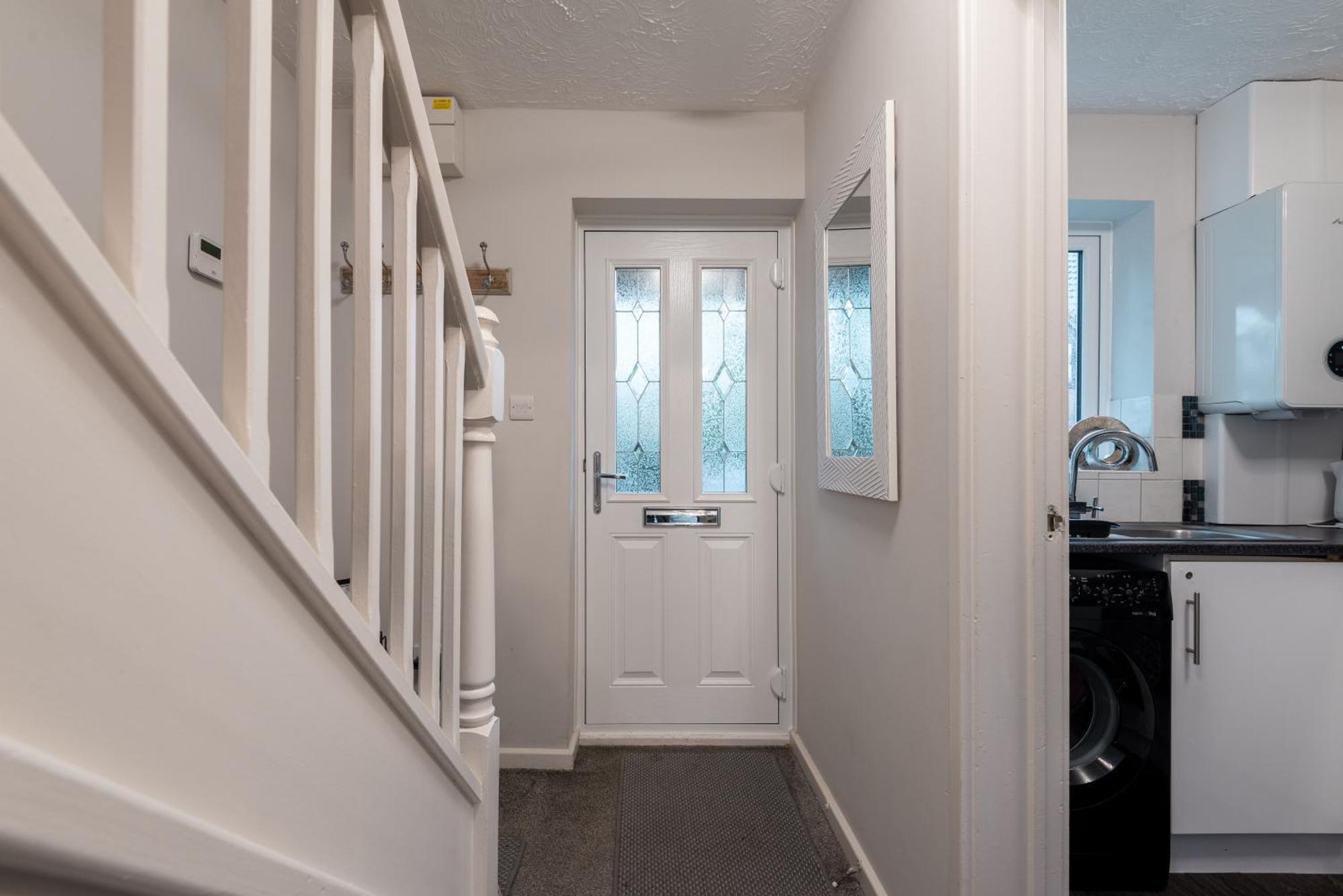 Worcester Fabulous Cherry Tree Mews Self Check In Dogs Welcome By Prior Arrangement , 2 Double Bedrooms ,Super Fast Wi-Fi, With Free Off Road Parking For 2 Vehicles Near Royal Hospital And Woodland Walks 외부 사진