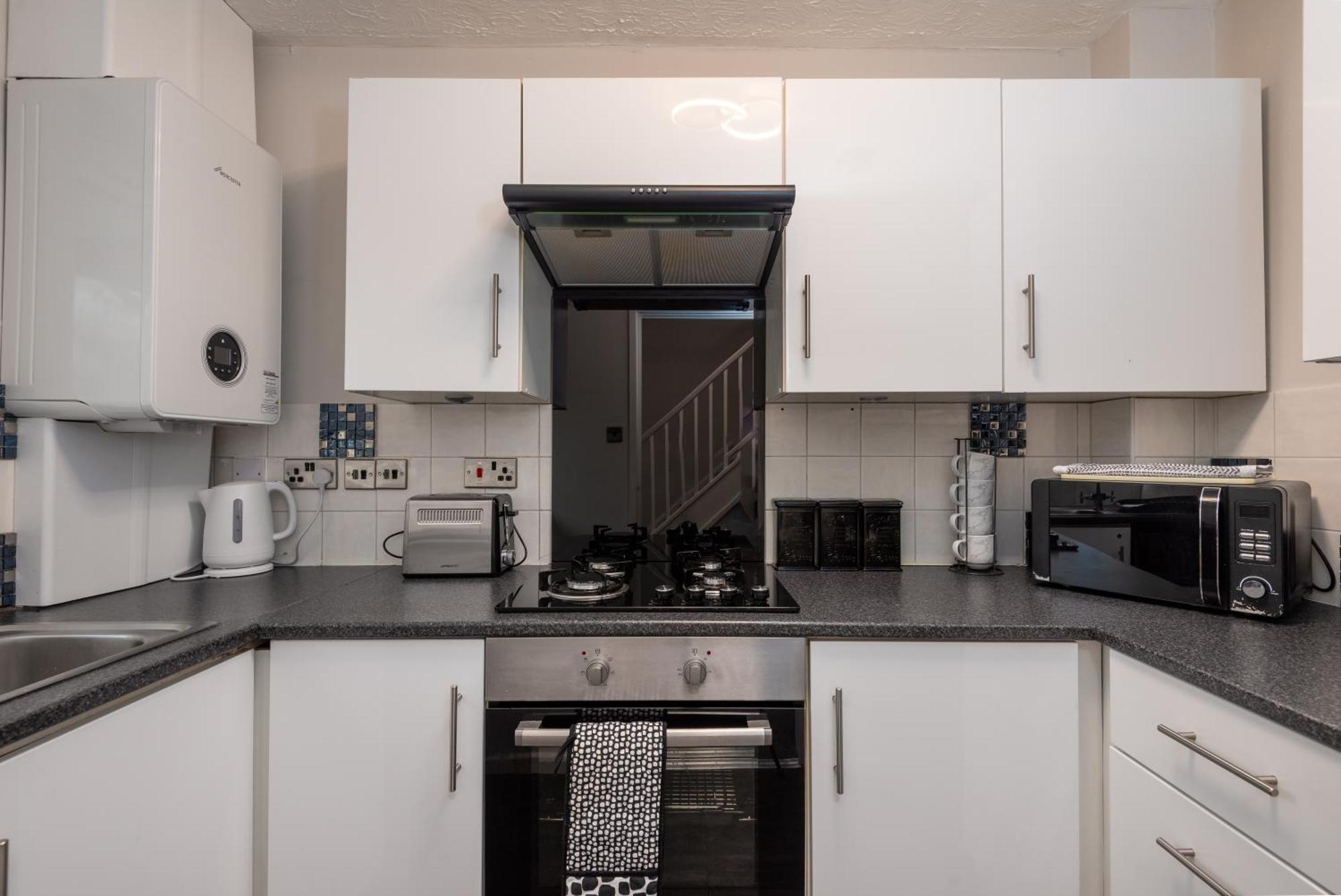 Worcester Fabulous Cherry Tree Mews Self Check In Dogs Welcome By Prior Arrangement , 2 Double Bedrooms ,Super Fast Wi-Fi, With Free Off Road Parking For 2 Vehicles Near Royal Hospital And Woodland Walks 외부 사진