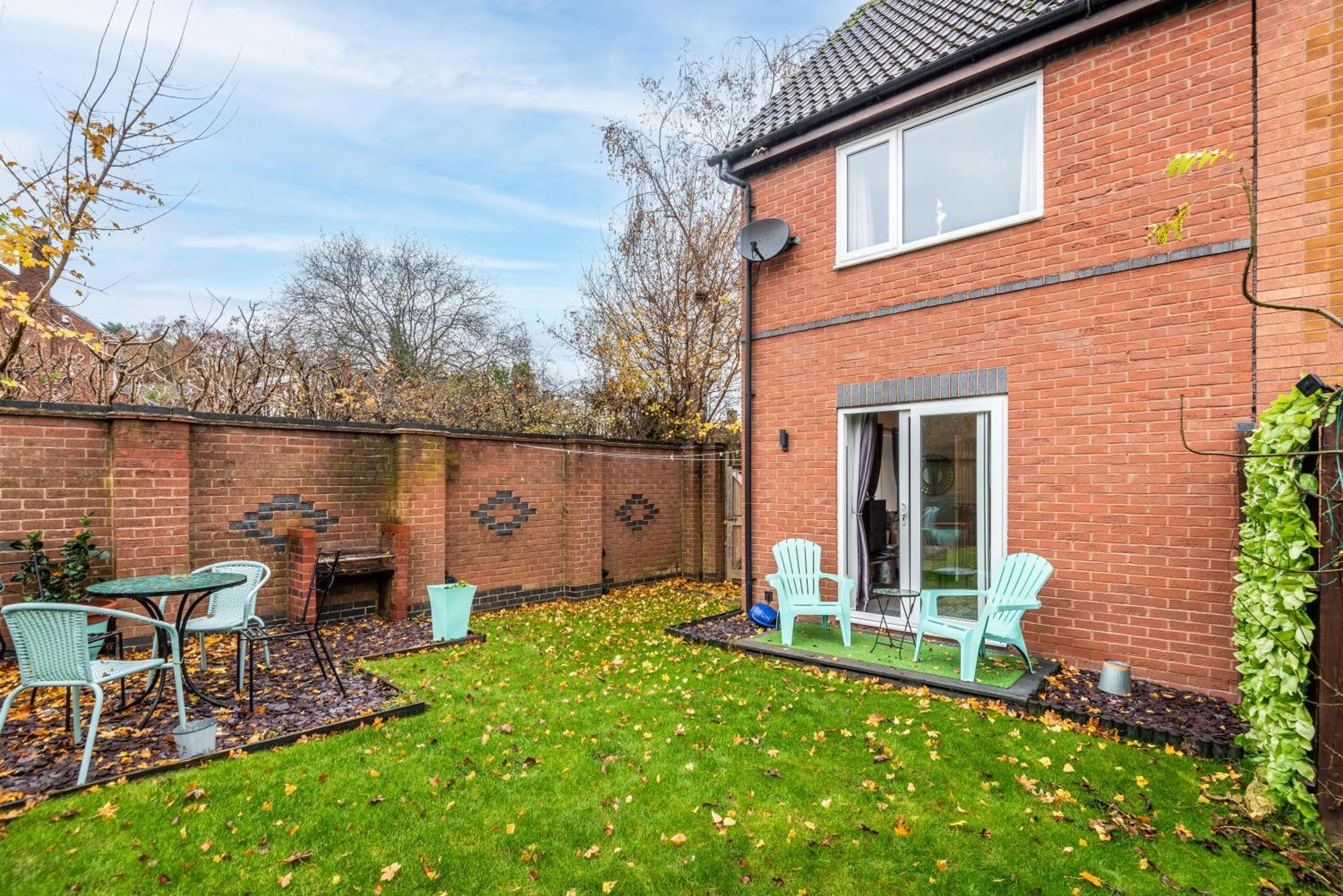 Worcester Fabulous Cherry Tree Mews Self Check In Dogs Welcome By Prior Arrangement , 2 Double Bedrooms ,Super Fast Wi-Fi, With Free Off Road Parking For 2 Vehicles Near Royal Hospital And Woodland Walks 외부 사진