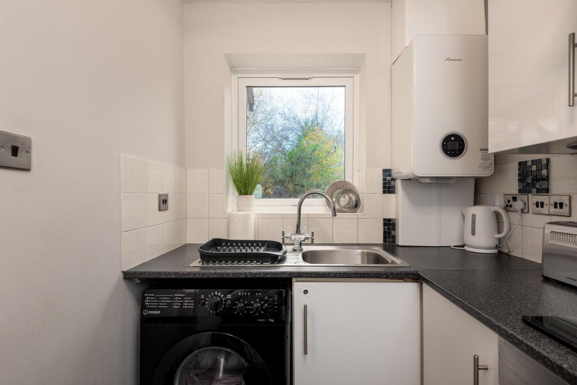 Worcester Fabulous Cherry Tree Mews Self Check In Dogs Welcome By Prior Arrangement , 2 Double Bedrooms ,Super Fast Wi-Fi, With Free Off Road Parking For 2 Vehicles Near Royal Hospital And Woodland Walks 외부 사진