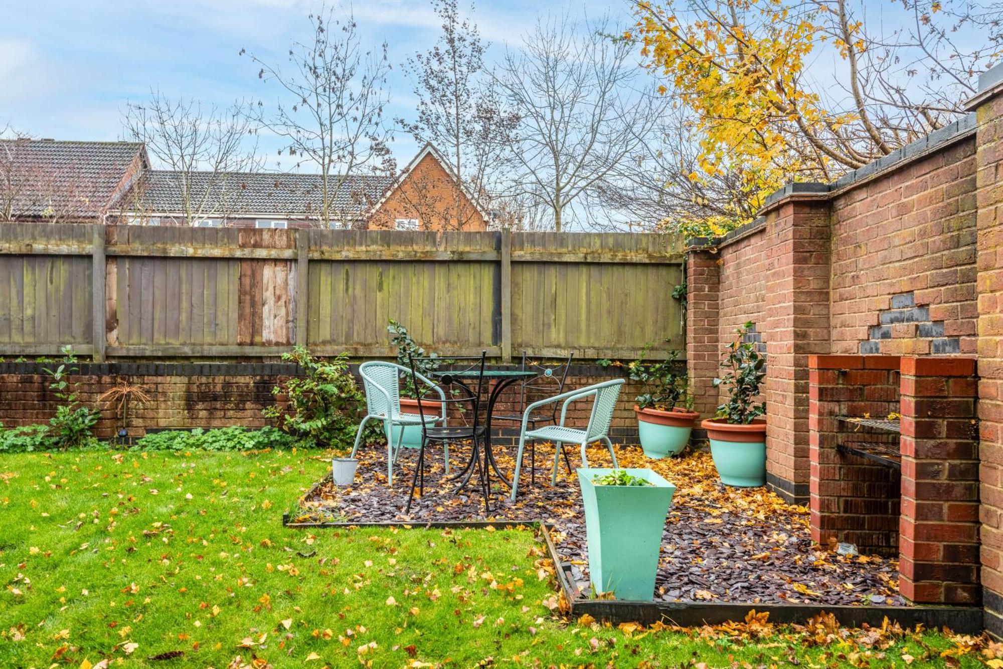 Worcester Fabulous Cherry Tree Mews Self Check In Dogs Welcome By Prior Arrangement , 2 Double Bedrooms ,Super Fast Wi-Fi, With Free Off Road Parking For 2 Vehicles Near Royal Hospital And Woodland Walks 외부 사진