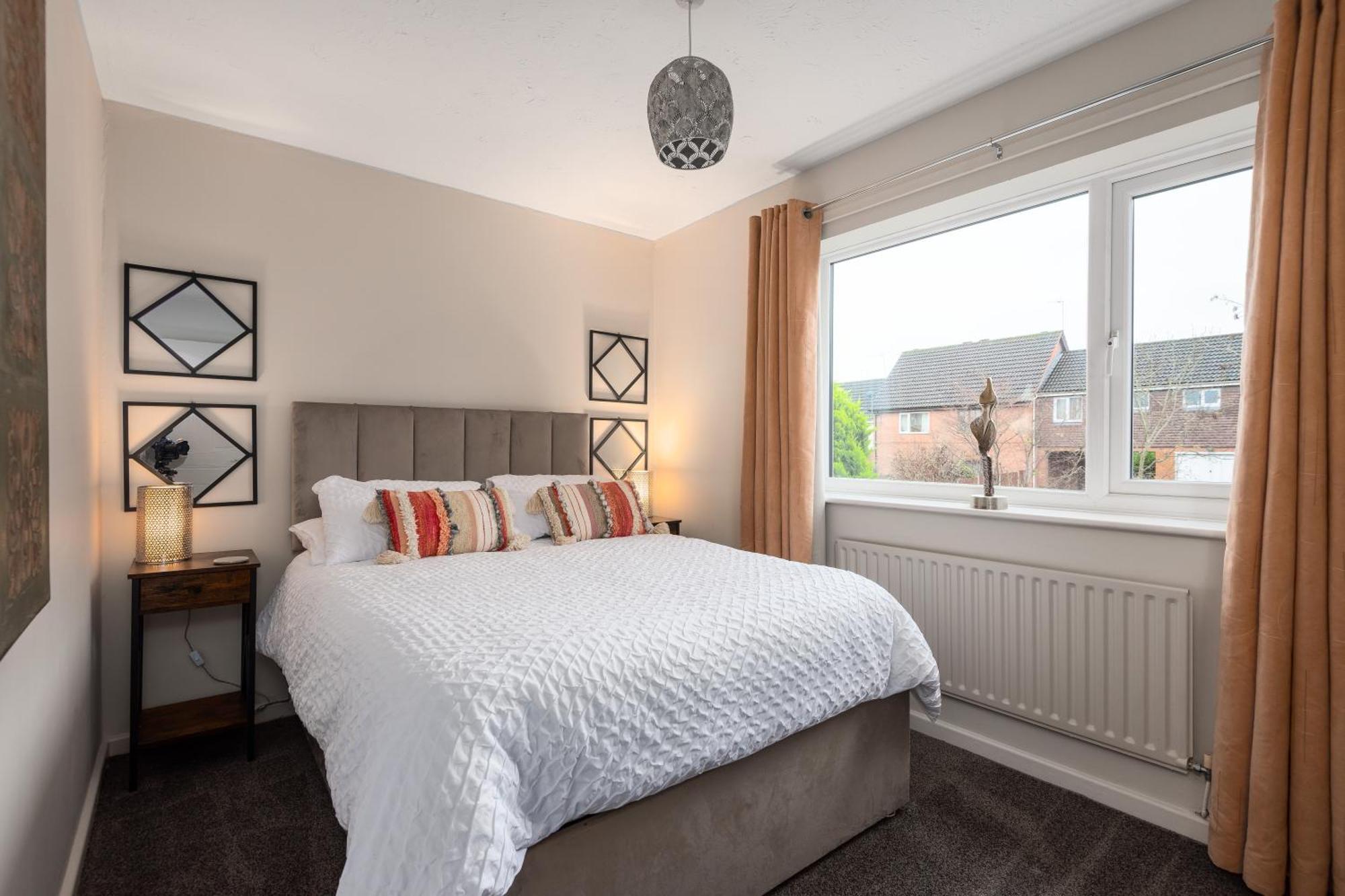 Worcester Fabulous Cherry Tree Mews Self Check In Dogs Welcome By Prior Arrangement , 2 Double Bedrooms ,Super Fast Wi-Fi, With Free Off Road Parking For 2 Vehicles Near Royal Hospital And Woodland Walks 외부 사진